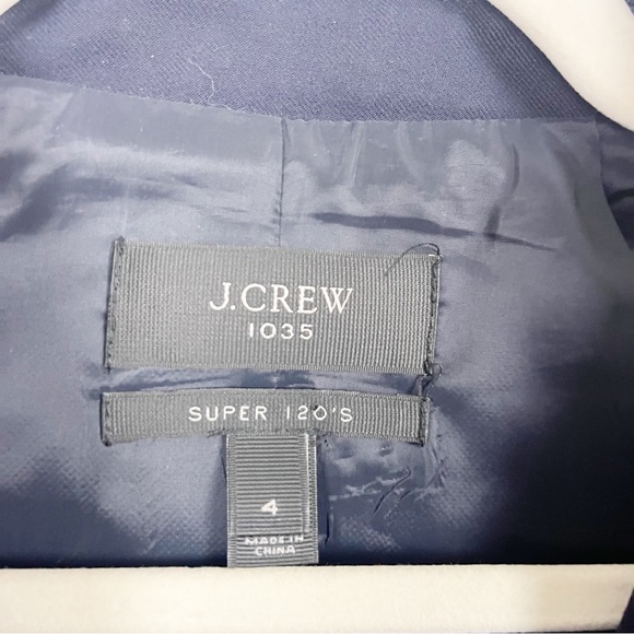 J. Crew Two Button Super 120’s Navy Blue Blazer Size 4 - Picture 3 of 6